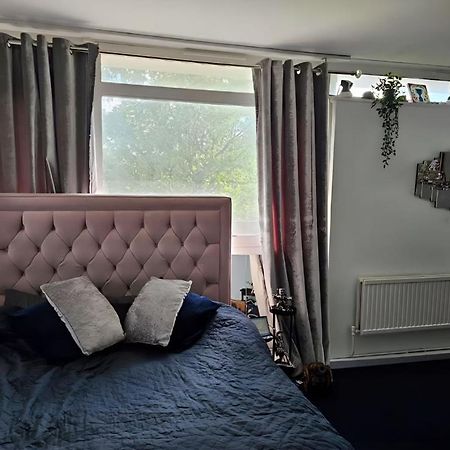Double Private Room With Shared Bathroom Facilities لندن المظهر الخارجي الصورة